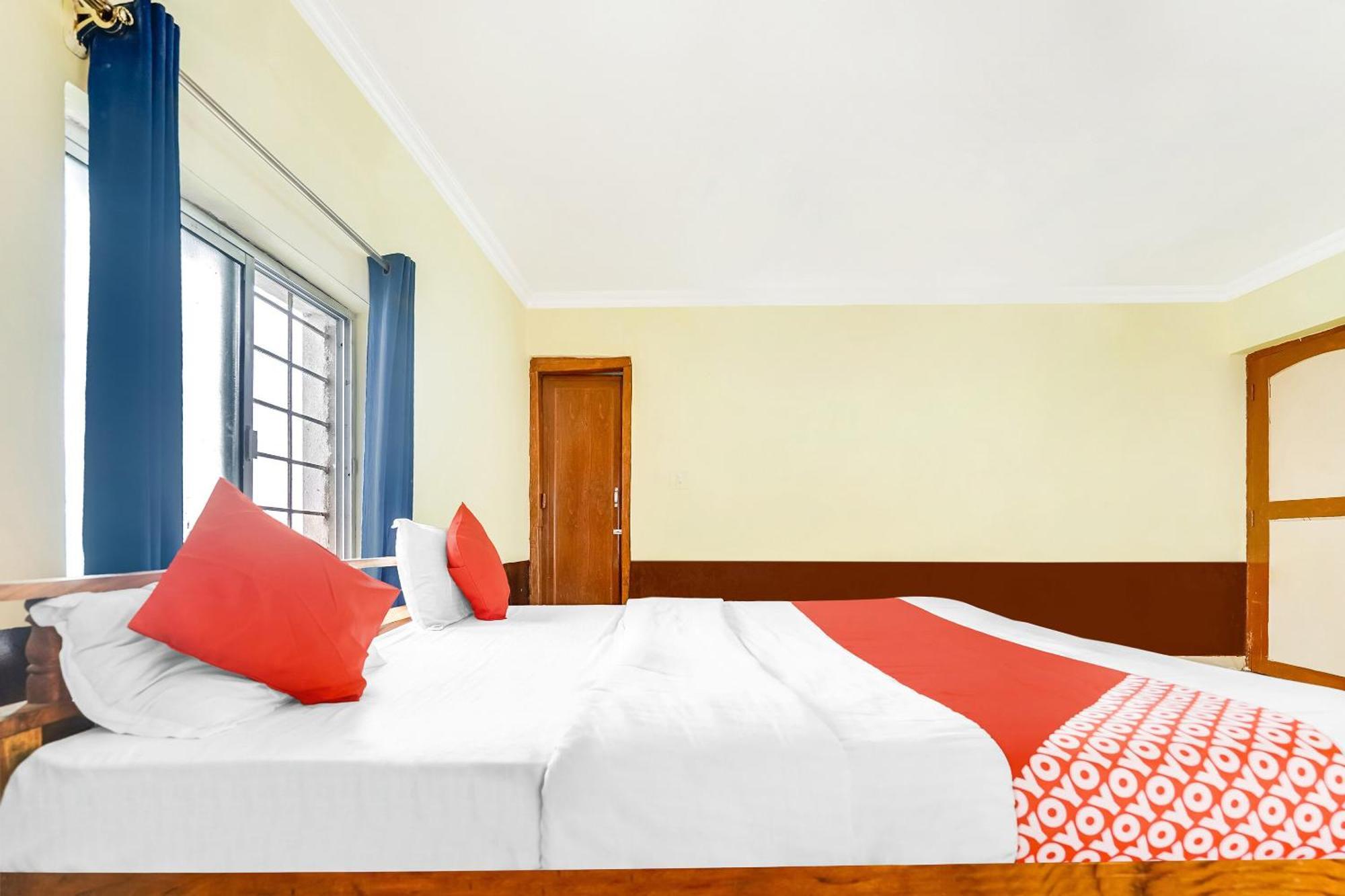 Oyo Flagship 9009 Tc Guest House 부바네스 외부 사진